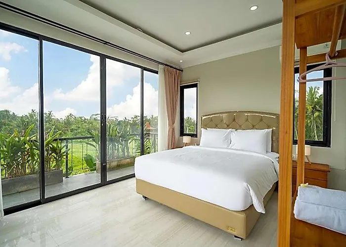 Puri Kembang Ayu Private 4*